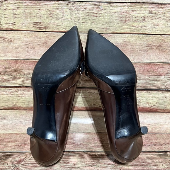 Prada Brown Patent Leather Pointer Heels Y2K - Picture 6 of 8